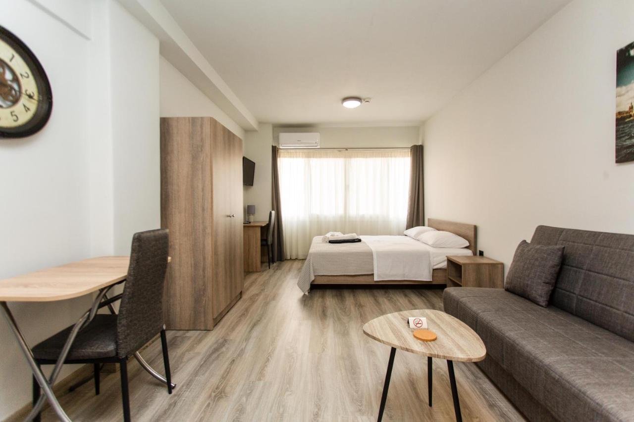John Central Suites Thessaloniki Buitenkant foto