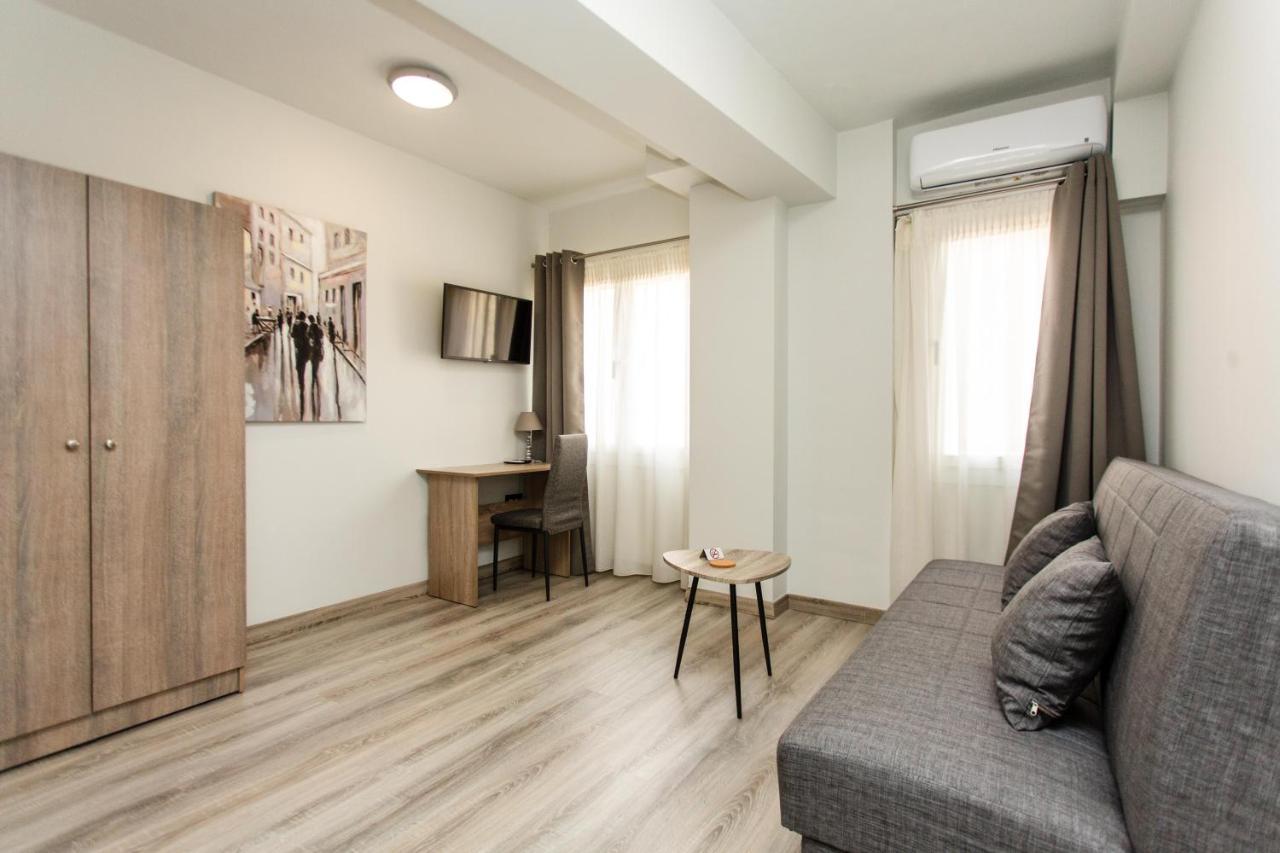John Central Suites Thessaloniki Buitenkant foto